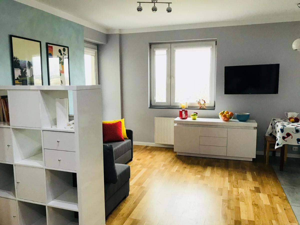 Sloneczne Skorosze Apartamento Varsóvia Exterior foto